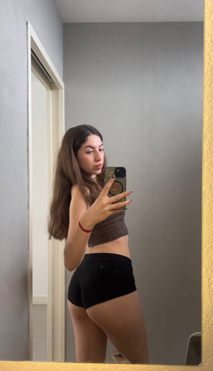 Amber in her underwear in Krasnoyarsk