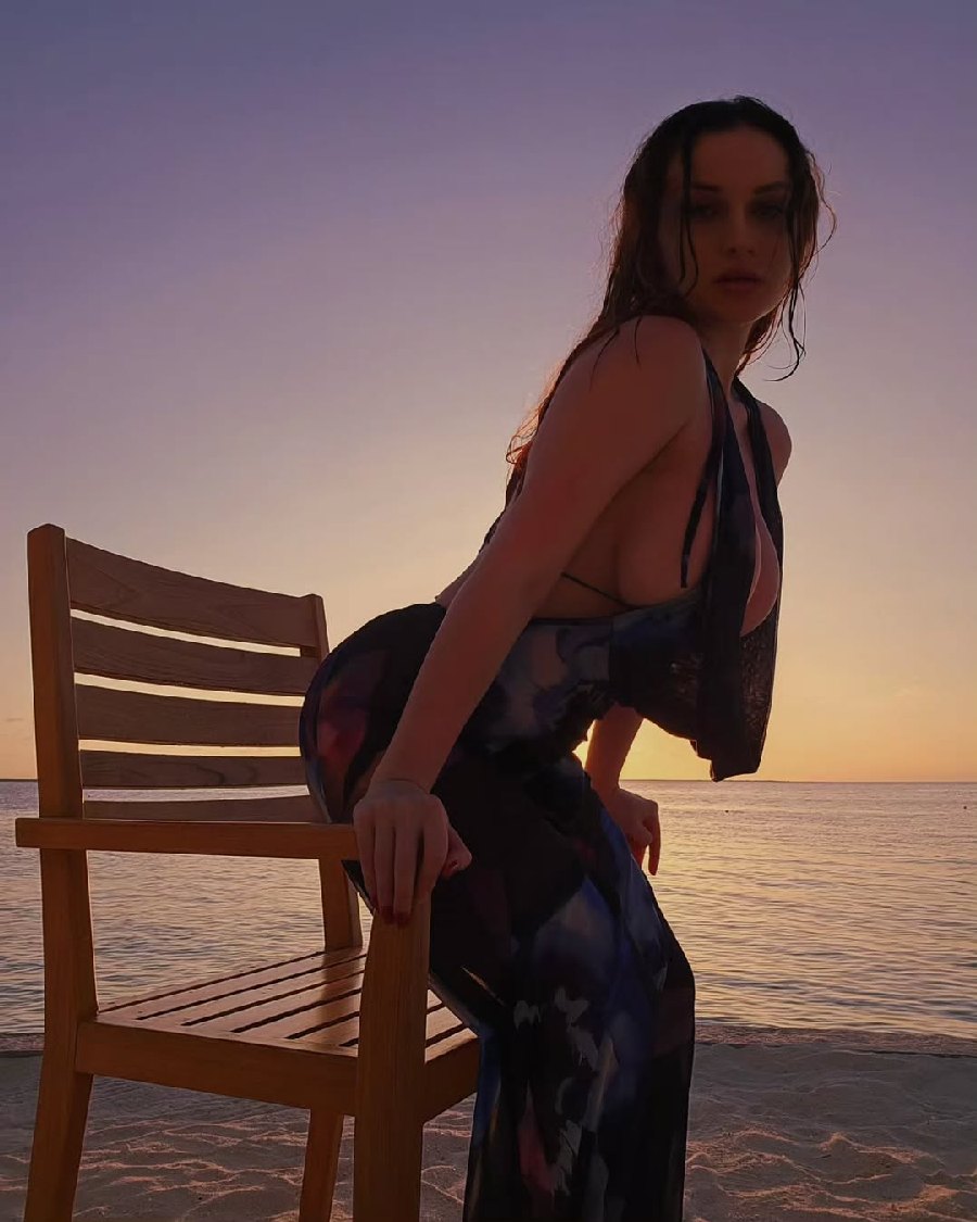 Sexy girl Miranda Faith nude in Krasnoyarsk